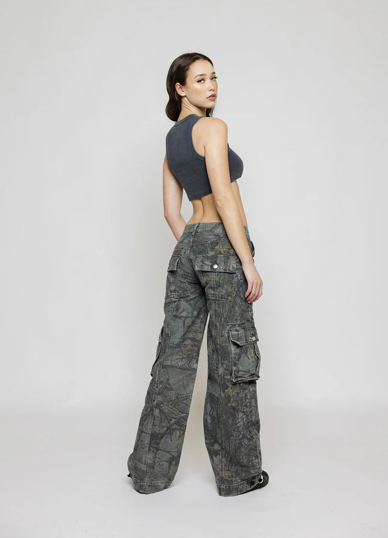 Rebelle Low Rise Cargo Broek Voor Dames Met Camouflageprint Pants SEREIN