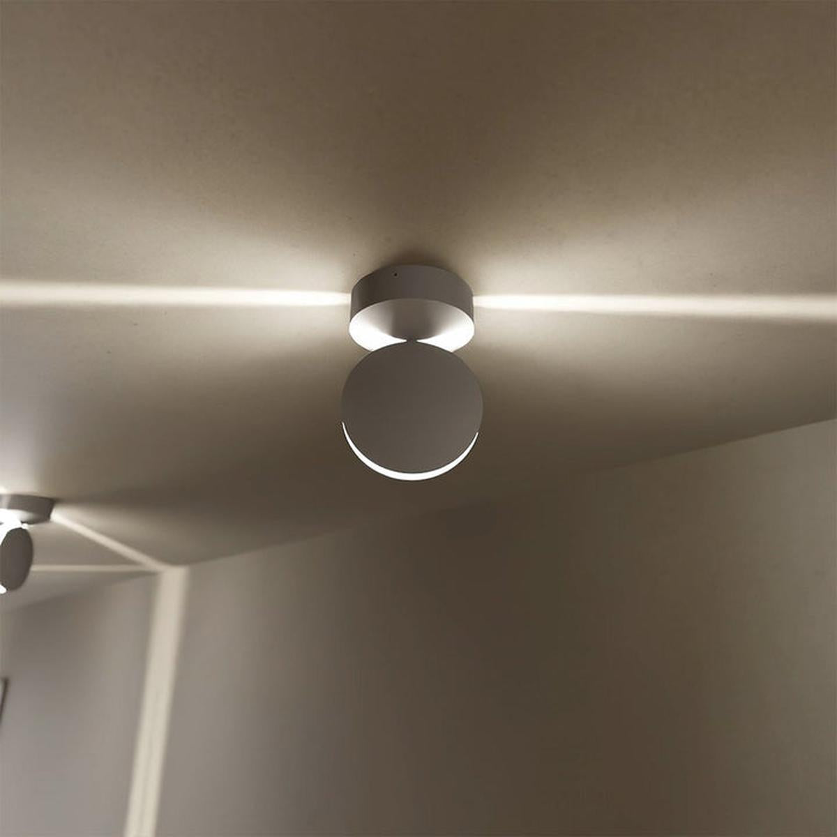 360 Graden LED Verlichtingsspot Met Afstandsbediening Kleurrijk