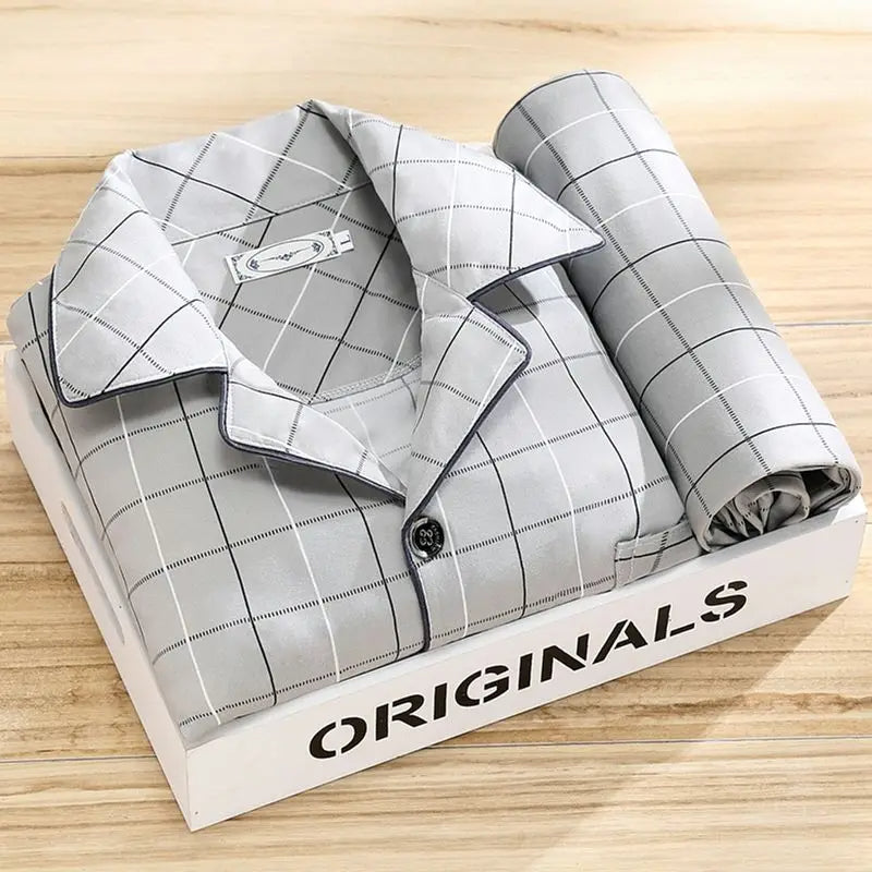 Pyjama set met overhemd en knoopsluiting