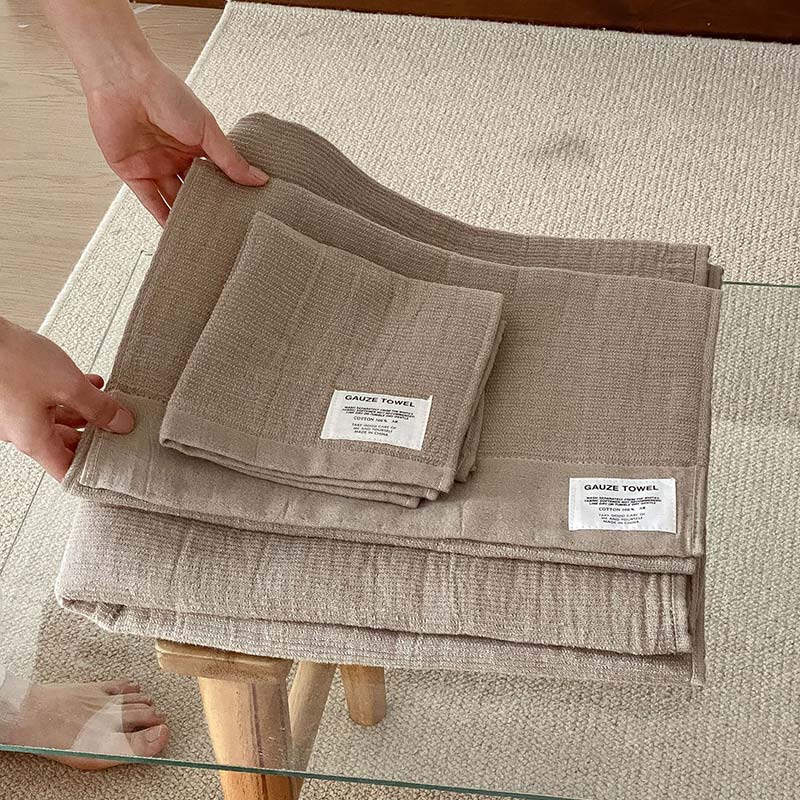Ademend Gaas Handdoek Voor Baby Zacht En Absorberend Khaki