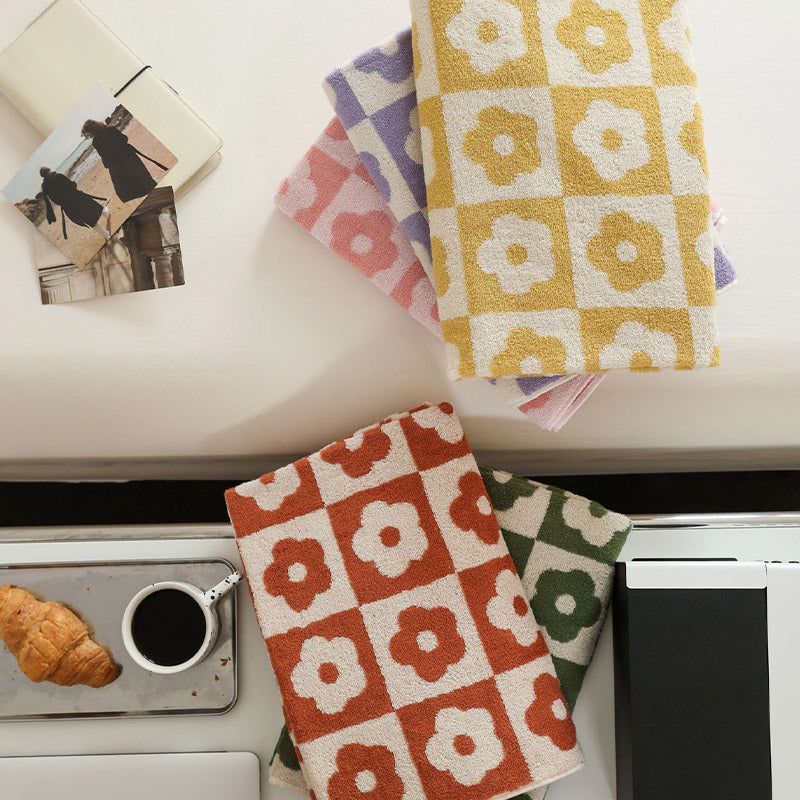 Geruite Bloemen Ademende Katoenen Badhanddoek Voor Baby