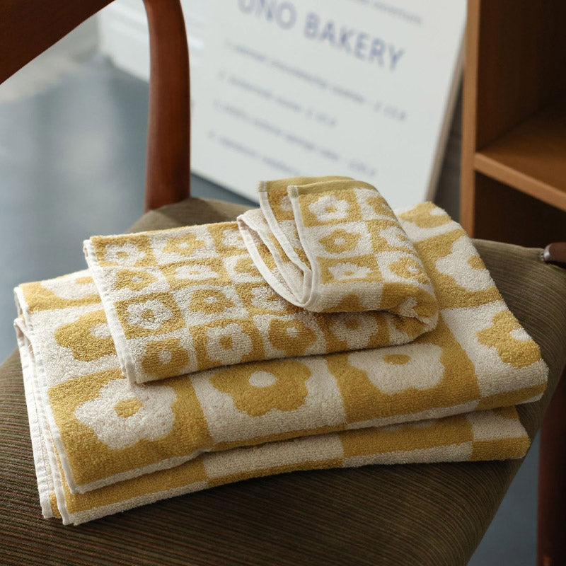 Geruite Bloemen Ademende Katoenen Badhanddoek Voor Baby Geel