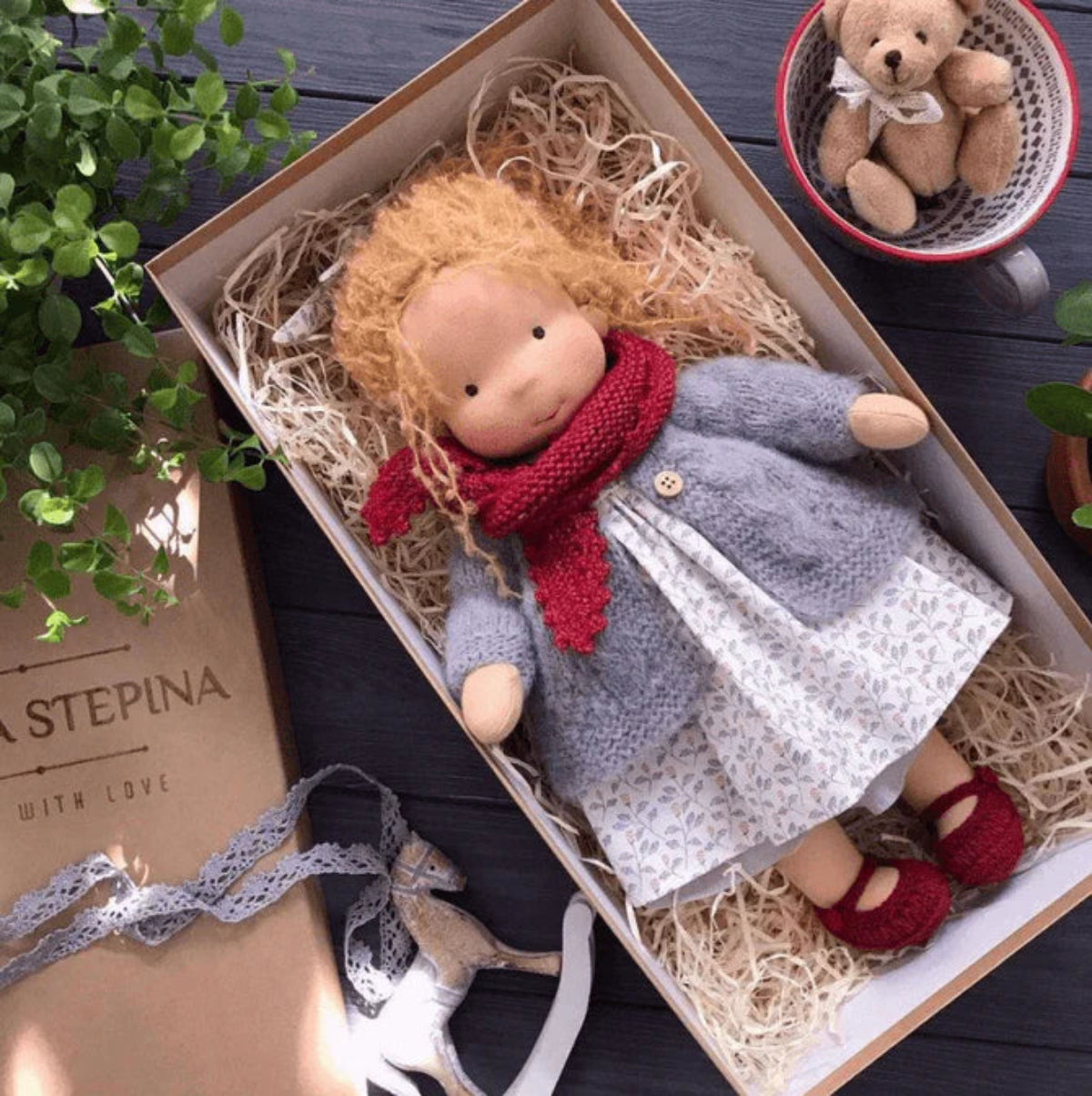 Lina Handgemaakte Waldorf Pop Voor Fantasie Spel Knuffel H