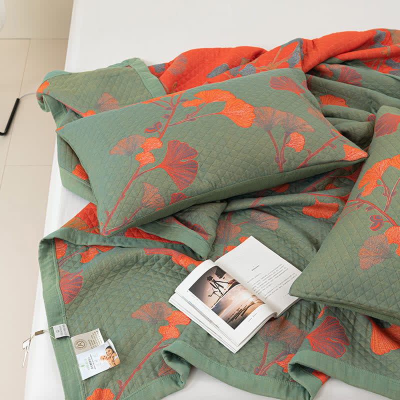 Omkeerbare Katoenen Quilt Met Oranje Ginkgobladeren