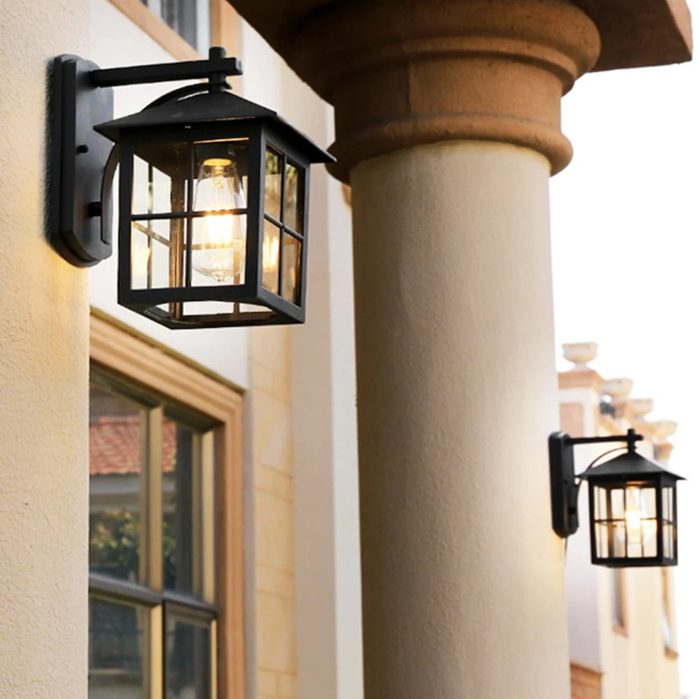 Buitenwandlamp van Aluminium en Glas met Elegante Afwerking