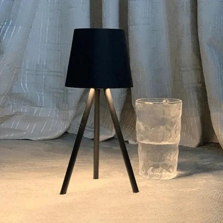 Fulgido - Moderene Tafellamp op Statief voor Slaapkamer en Woonkamer