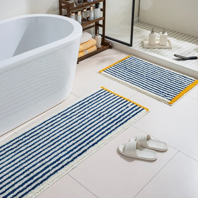 Gecapitonneerde Blauw Gestreepte Badmat Met Antisliplaag