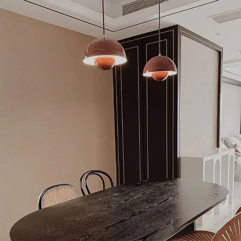 Hedendaagse Hanglamp Met Kleurrijk Design En Energiezuinig
