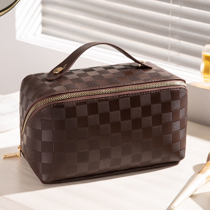 Luxe Geruite Make Up Tas Met Ruime Organisatie Voor Reis