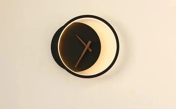 Moderne LED Wandlamp met Klok - Stijlvolle Verlichting Zwart