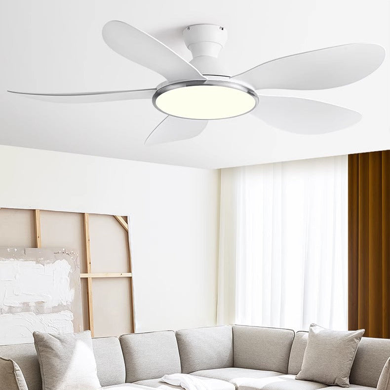 Moderne Plafondventilator Met Energiezuinige LED Verlichting Puur wit