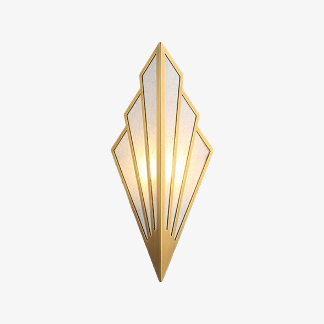 Design Triangulaire LED Wandlamp Van Gekleurd Metaal Goud