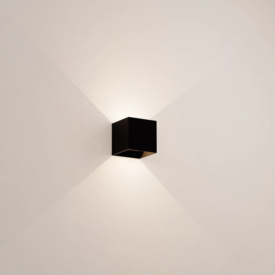 Verstelbare LED Wandlamp Buiten met Warm Wit Licht – Energiezuinige Muurlamp voor Binnen en Buiten, IP65 Waterdicht