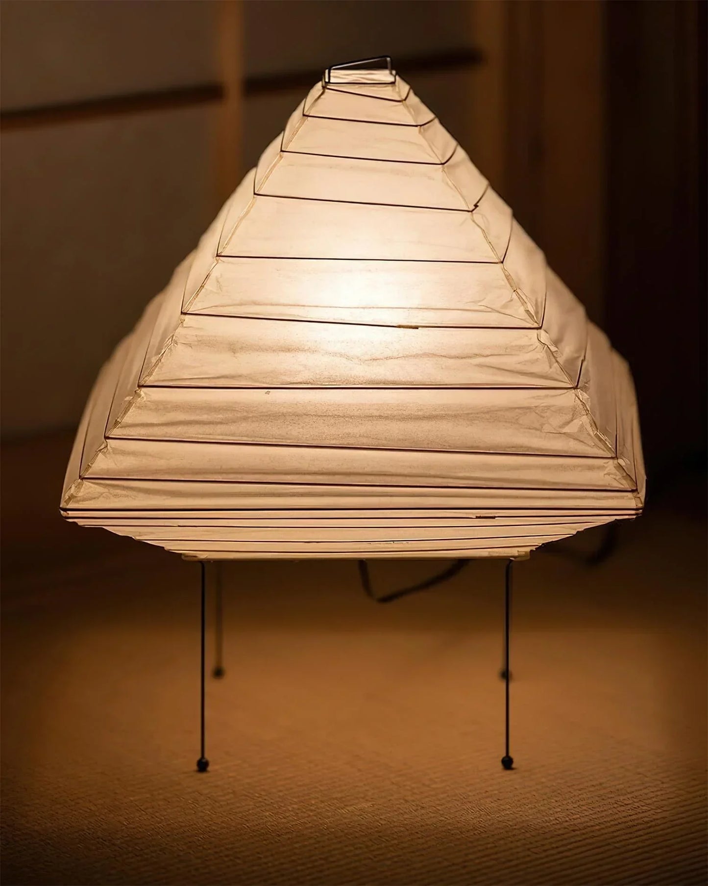 Kōmei Tafellamp – Stijlvolle Verlichting met Japandi-Charme