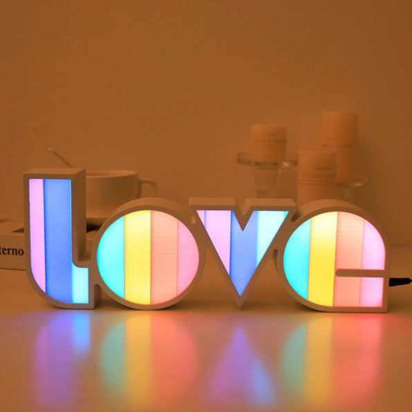 Art Deco Love LED Tafellamp – Waterdichte Romantische Gloed SEREIN B Wit Licht (5000K) 4.5V