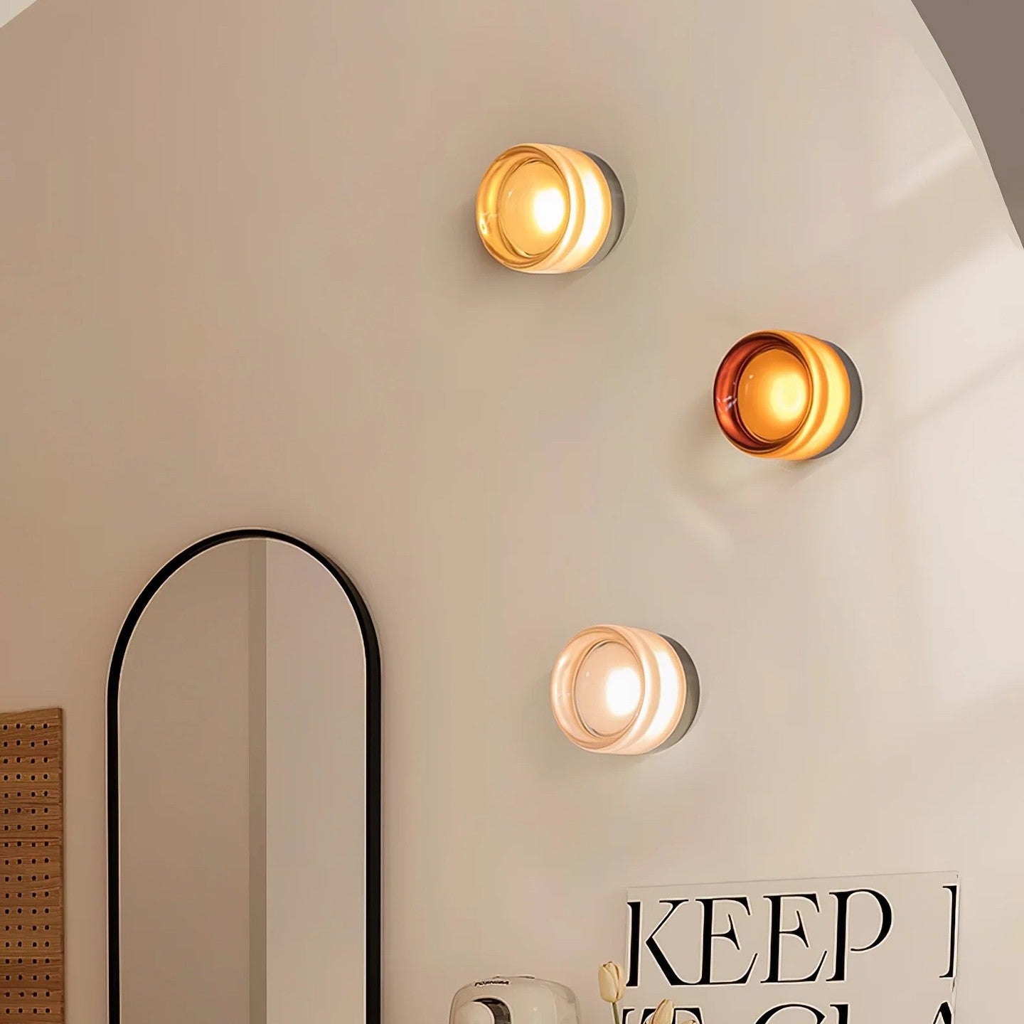 Mystic - Dimple Flush Mount Wandlamp