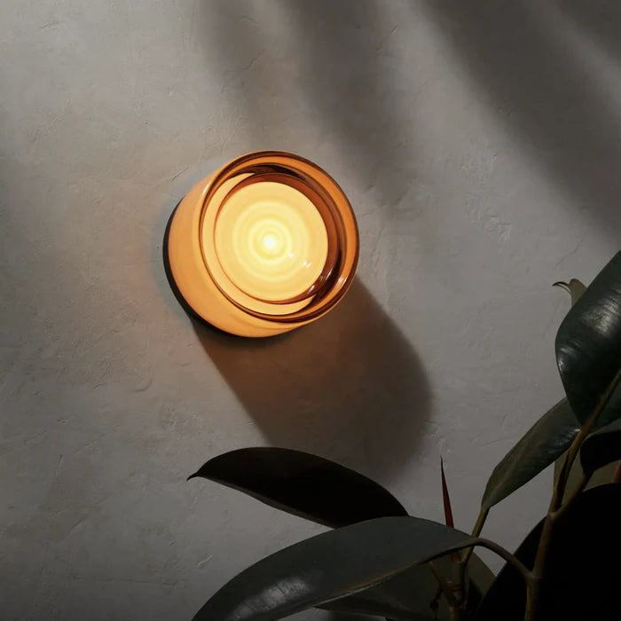 Mystic - Dimple Flush Mount Wandlamp