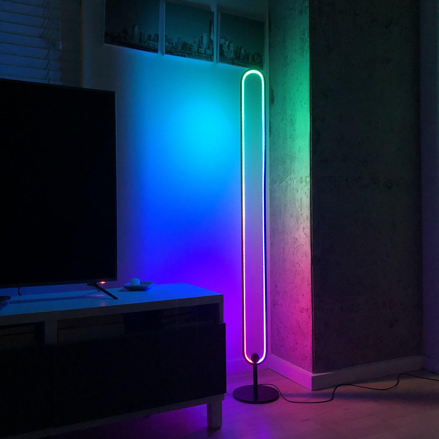 Infinity Staande LED Vloerlamp voor Elegante Interieurs
