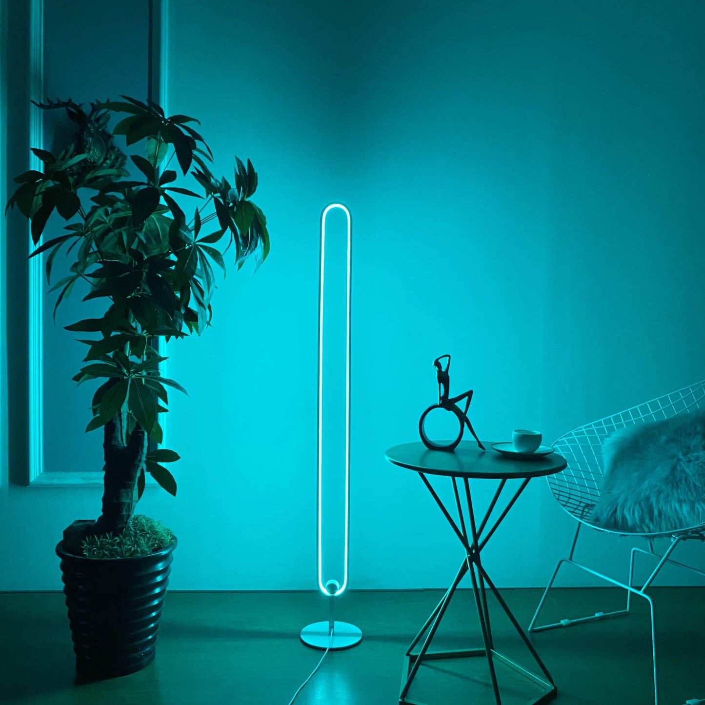 Infinity Staande LED Vloerlamp voor Elegante Interieurs