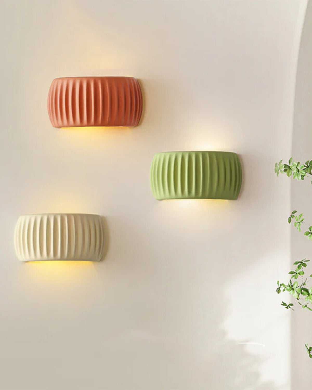 HUE - Soleil Wandlamp met Golfvormige Design