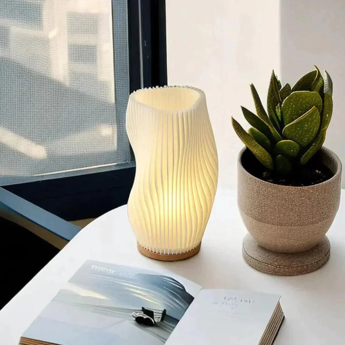 Lumea Wavecrest Lamp