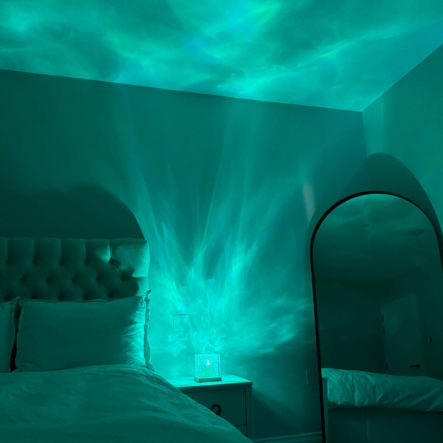 Nørdix - Noordlicht Lamp met Hout en 16 Kleuren Opties
