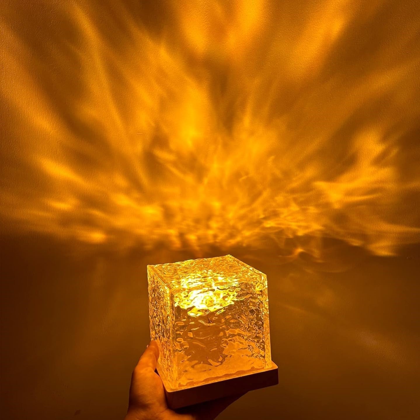 Nørdix - Noordlicht Lamp met Hout en 16 Kleuren Opties