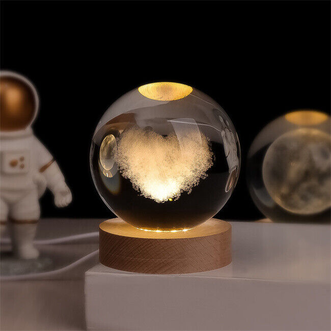 Solace - Kristallen Bal met 3D Gravure en Warm Wit Licht Heart