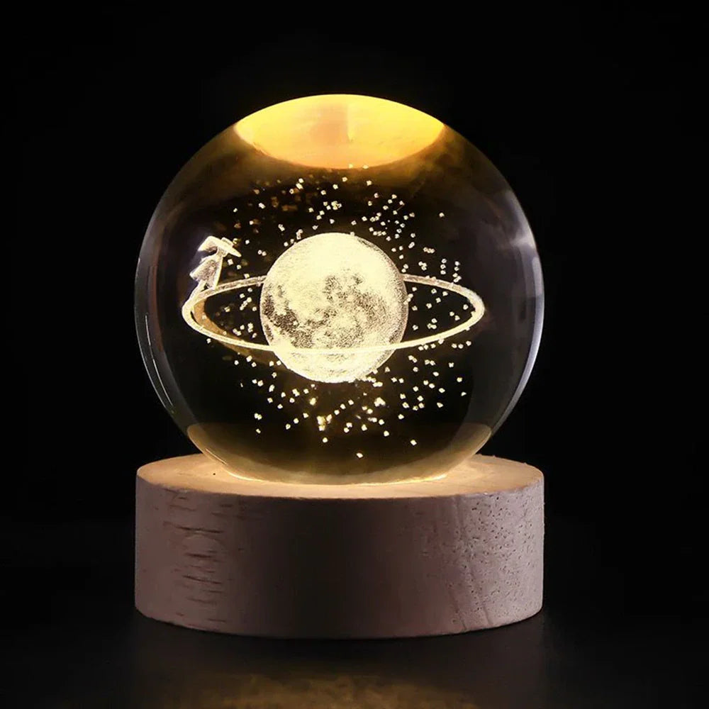 Solace - Kristallen Bal met 3D Gravure en Warm Wit Licht