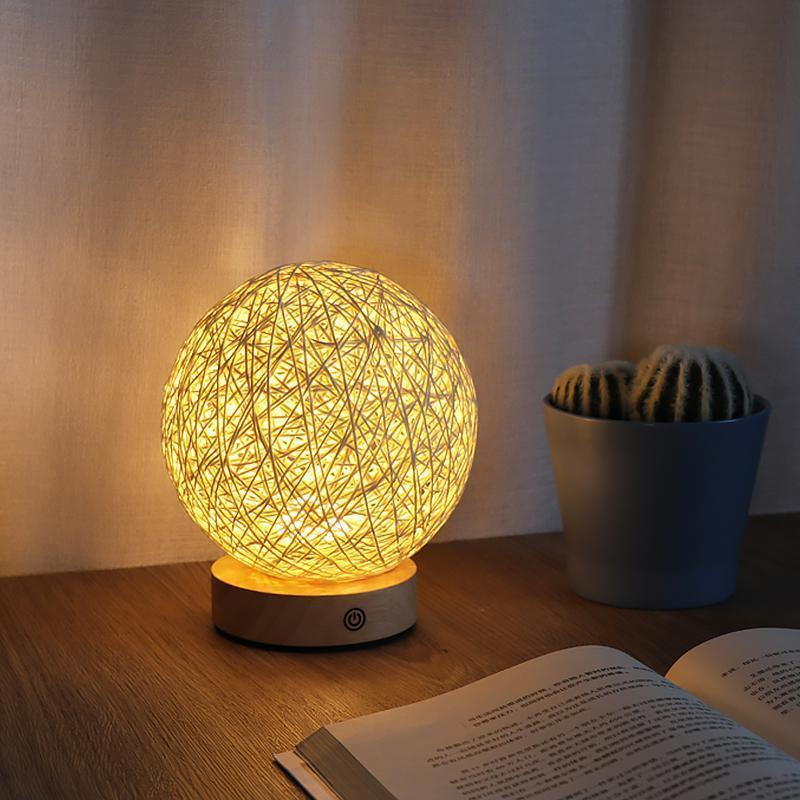 Solace - LED Tafellamp met Rotan Wicker Kap voor Sfeervolle Verlichting