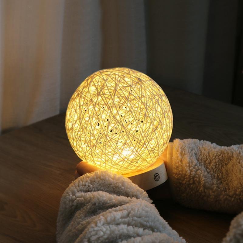 Solace - LED Tafellamp met Rotan Wicker Kap voor Sfeervolle Verlichting