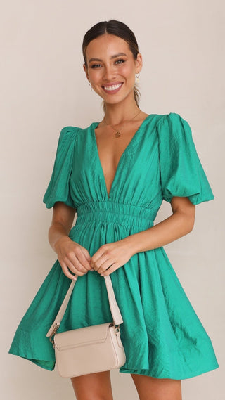 Dames Jurk – Korte Pofmouwen – Vierkante Hals – Elastisch Model – Flared Mini Lengte Groen