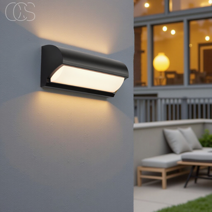 Zwart LED Buiten Wandlamp Strak Duurzaam Voor Tuin Sfeer