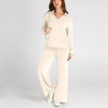Avenari | Luxe Loungewear Pak Set met Comfy Broek en V-hals