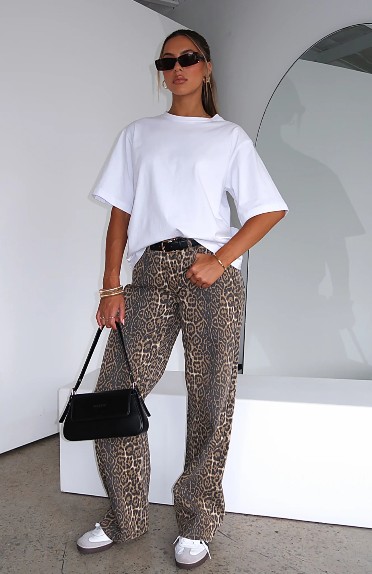 Lola Low Rise Wijde Pijp Luipaard Jeans