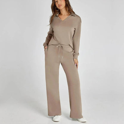 Avenari | Luxe Loungewear Pak Set met Comfy Broek en V-hals
