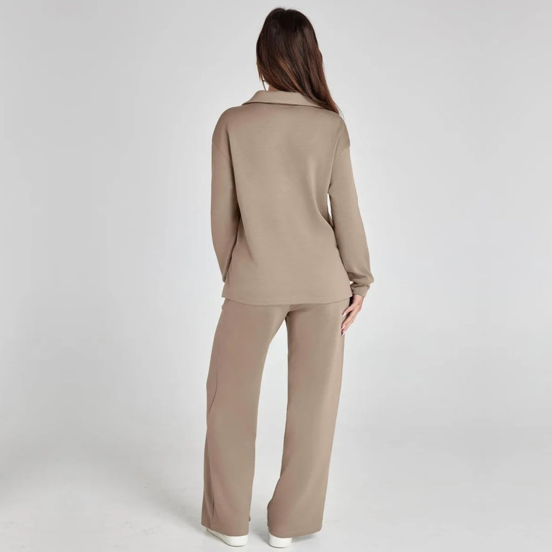 Avenari | Luxe Loungewear Pak Set met Comfy Broek en V-hals