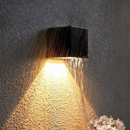 Luxe LED Solar Wandlamp Buiten Warm Licht Zwart Met Sensor