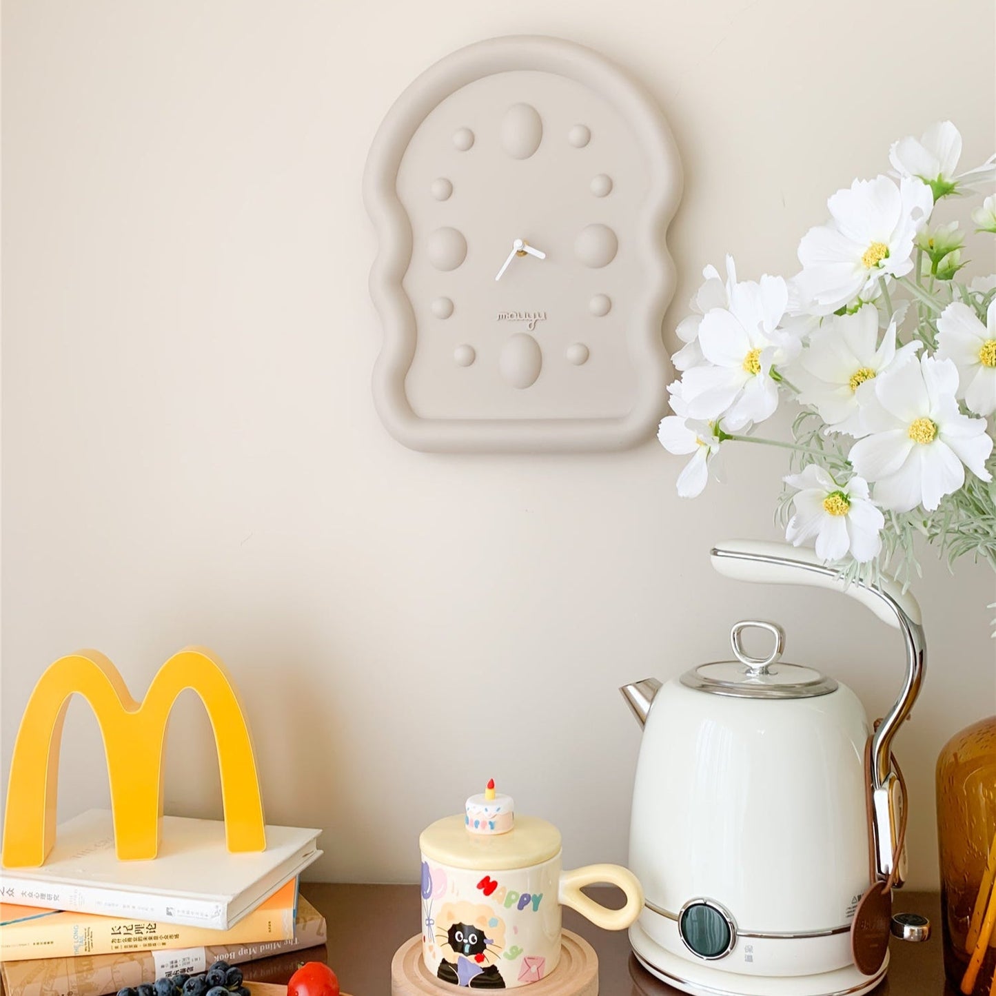 3D Suède Wandklok met Geometrisch Ontwerp 36x26.5cm