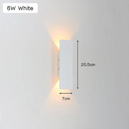 LuxeWall Light - Moderne weersbestendige LED-wandlamp van aluminium voor buiten