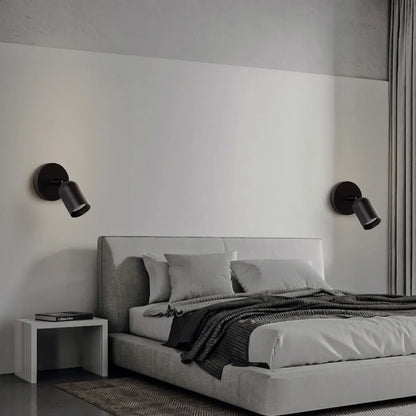 Ares Bauhaus led-wandlamp bij het bed