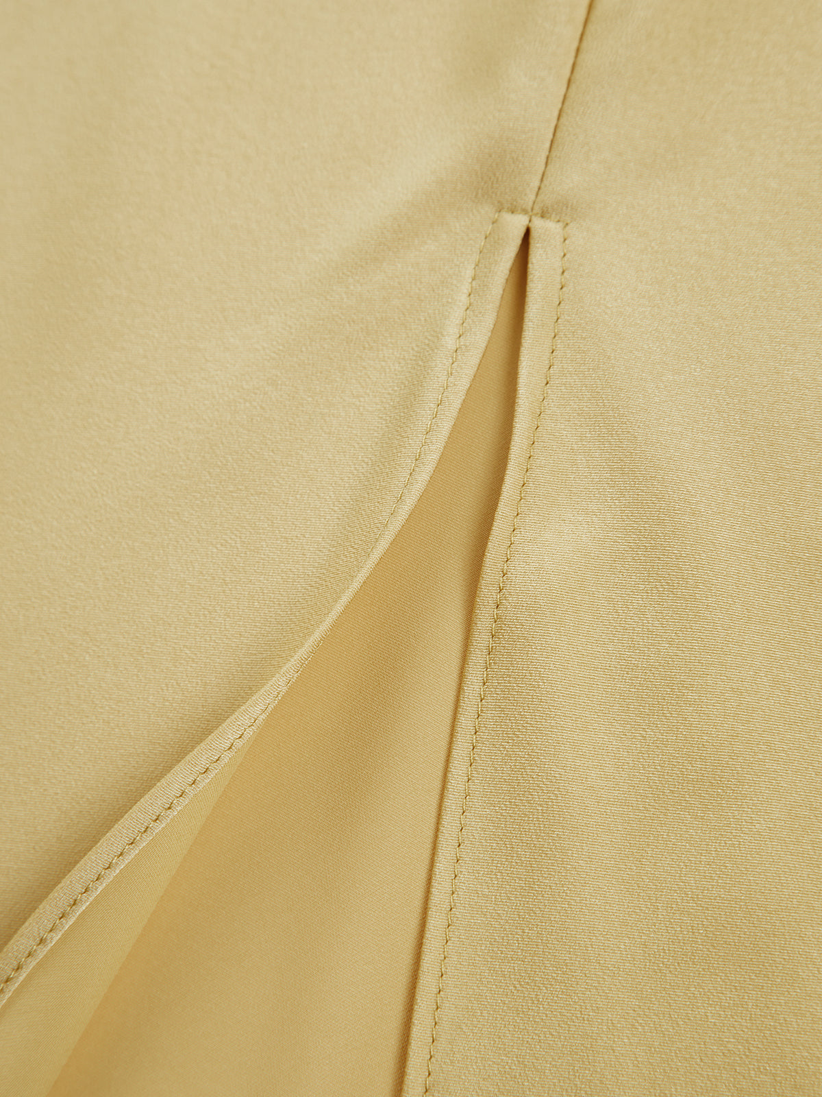 Dames Slip Dress – Zijdezachte Satijnlook – One-Shoulder – Midi Lengte – Met Split