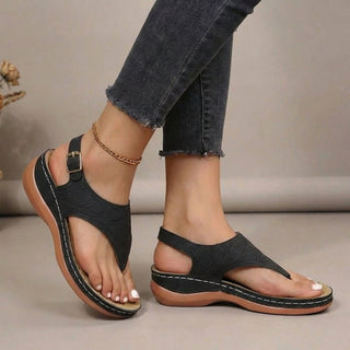 Comfortabele en stijlvolle teensandalen voor dames met voorgevormde voet Zwart