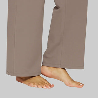 Comfortabele stretchbroek voor dames, ideaal voor dagelijks gebruik en met voldoende flexibiliteit.