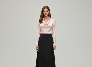 Sahara | Dames Blouse – Luxueus Satijn, Elegante Zachte Kraag & Zijdezachte Glans Roze