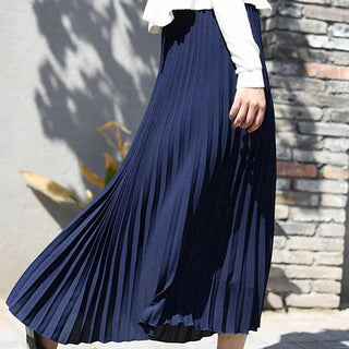 Mechi | Geplooide satijnen damesrok – hoge taille en gladde afwerking Donkerblauw