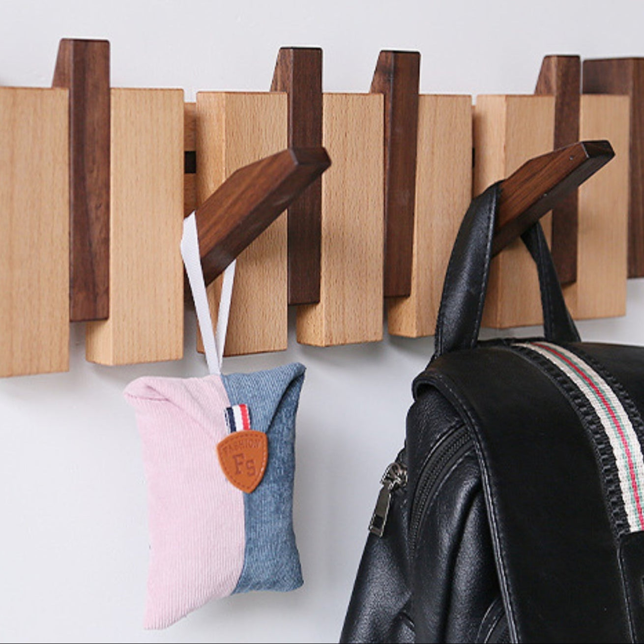 Handgemaakte Piano Kapstok | Luxe houten kapstok in pianovorm