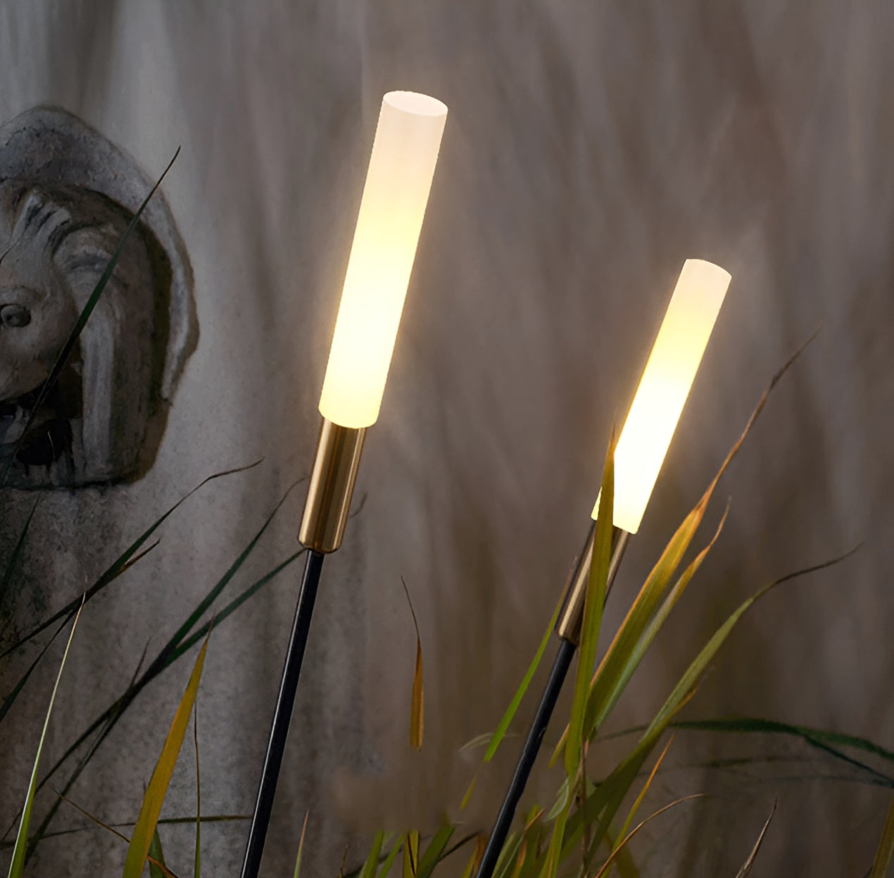 Garduru - Modern Solar -aangedreven buitenlampen