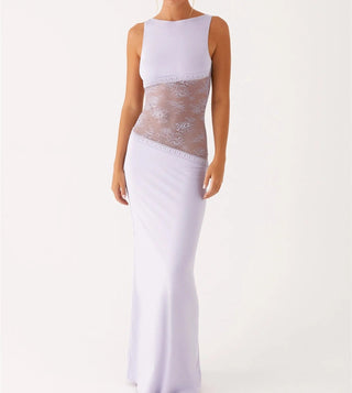 Aura | Dames Lange Kantjurk – Elegant Silhouet & Verfijnd Design Lys paars