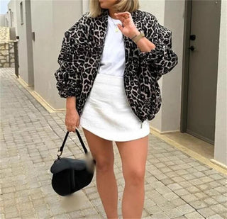 Dôre | Dames Bomberjas – Trendy Luipaardprint & Casual Chic